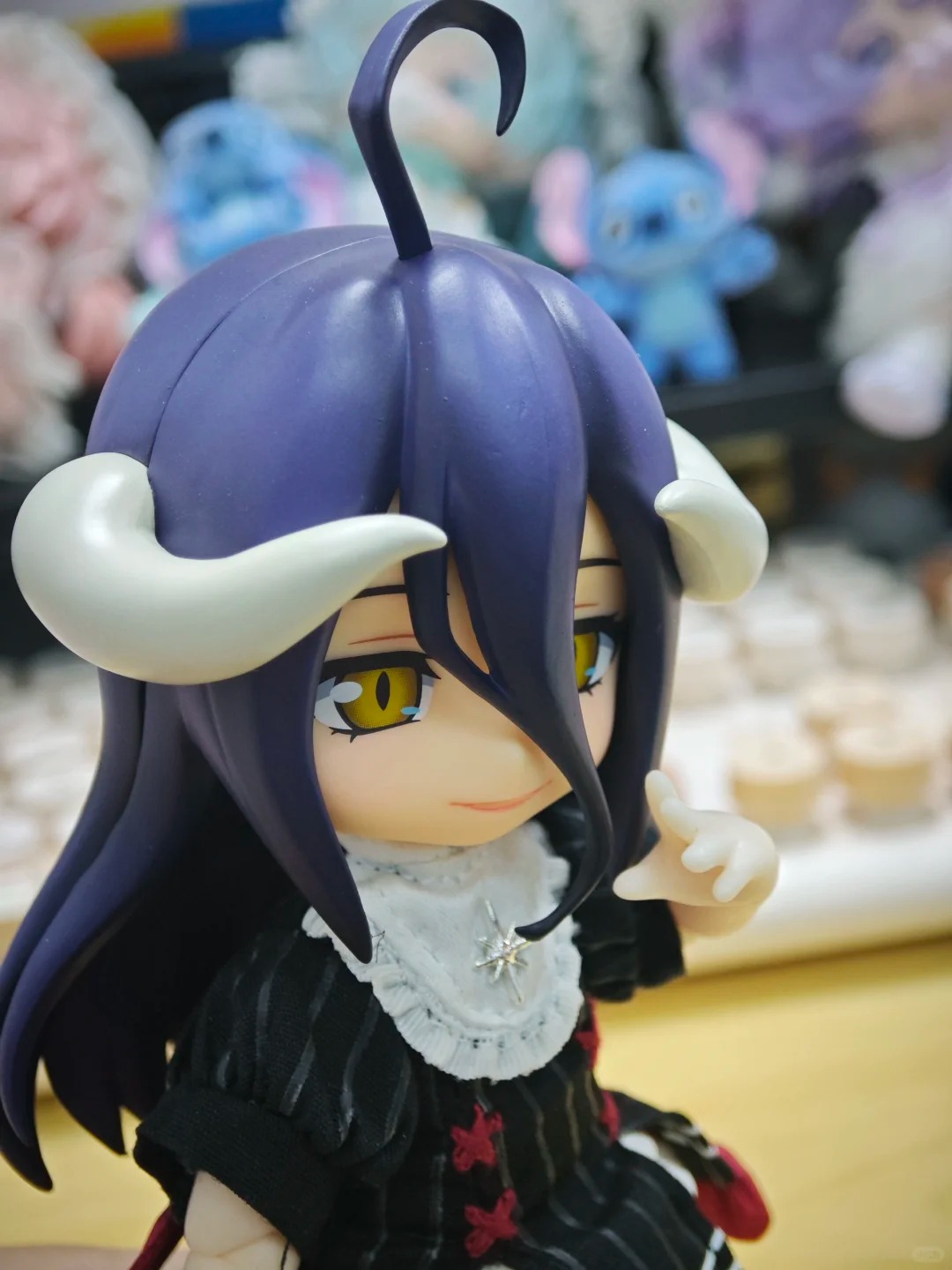 # 2604 # 2605 แบล็คฮีโร่ อัลเบ - Overlord Anime Merchandise บทวิจารณ์และราคา